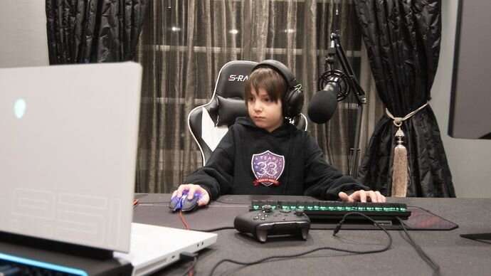 Eight-Year-Old Becomes Youngest Pro-Gamer